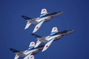 曲技飛行 BlueImpulse ダイヤモンド編隊