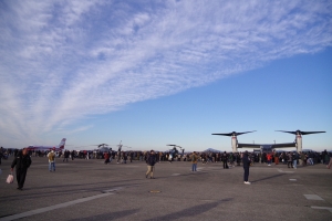 地上展示 U-680A、SH-60K、AH-1S、V-22