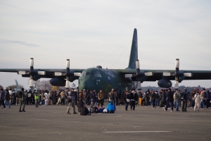 地上展示 C-130H