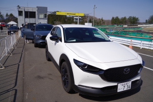 CX-30試乗